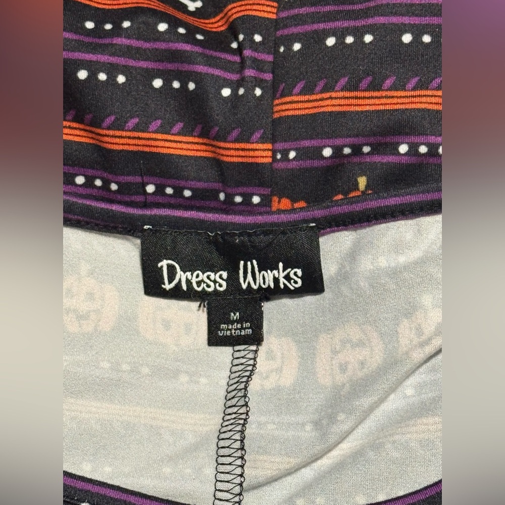 EUC Dressworks Orange and Purple Halloween Graphic Dress size medium - Picture 9 of 9